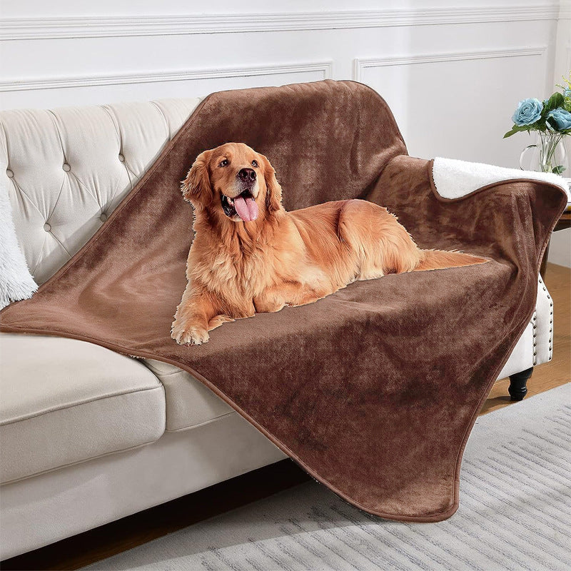 Waterproof sherpa dog blanket