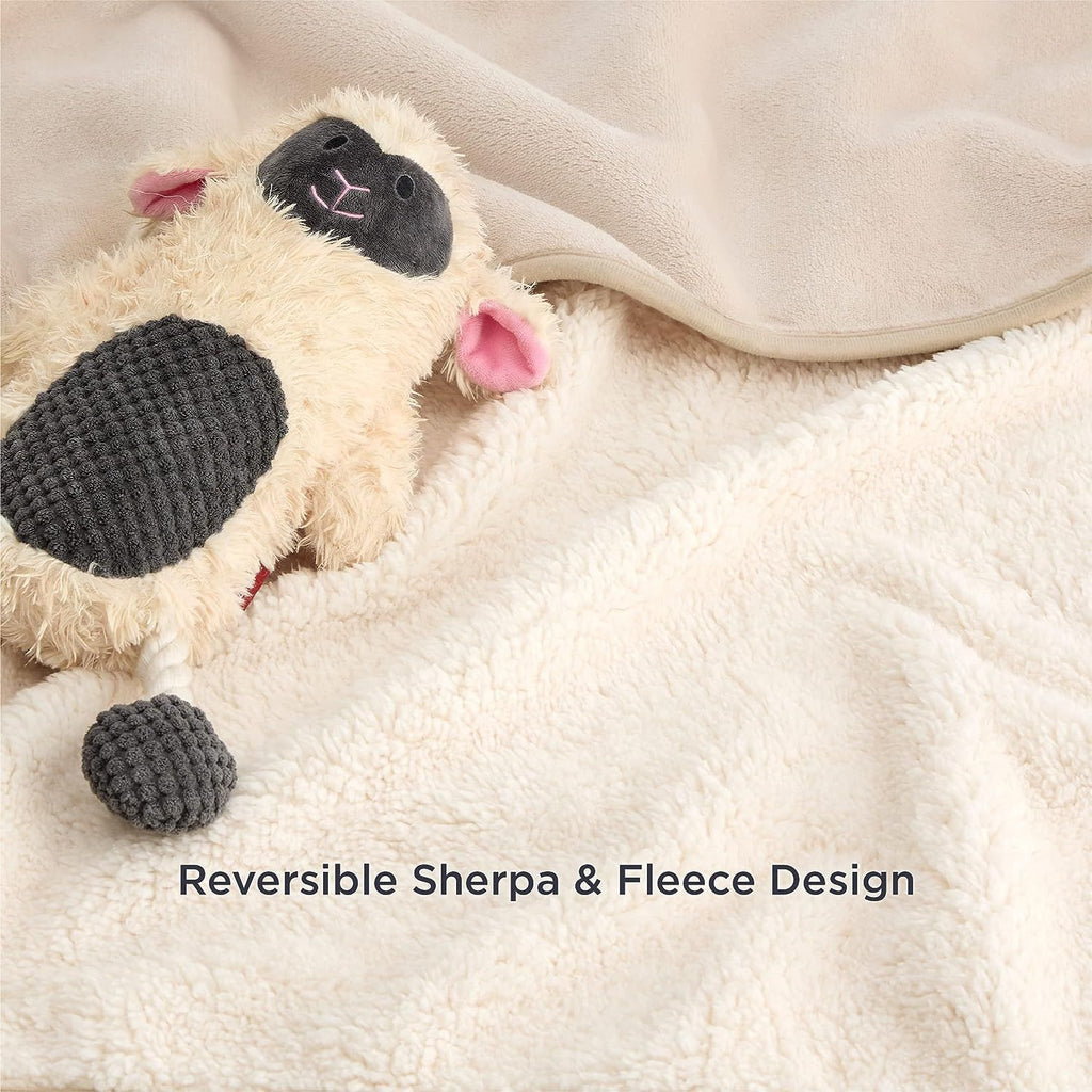 Waterproof sherpa dog blanket